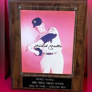 ⚾️MICKEY MANTLE SIGNED COLLECTIBLE⚾️